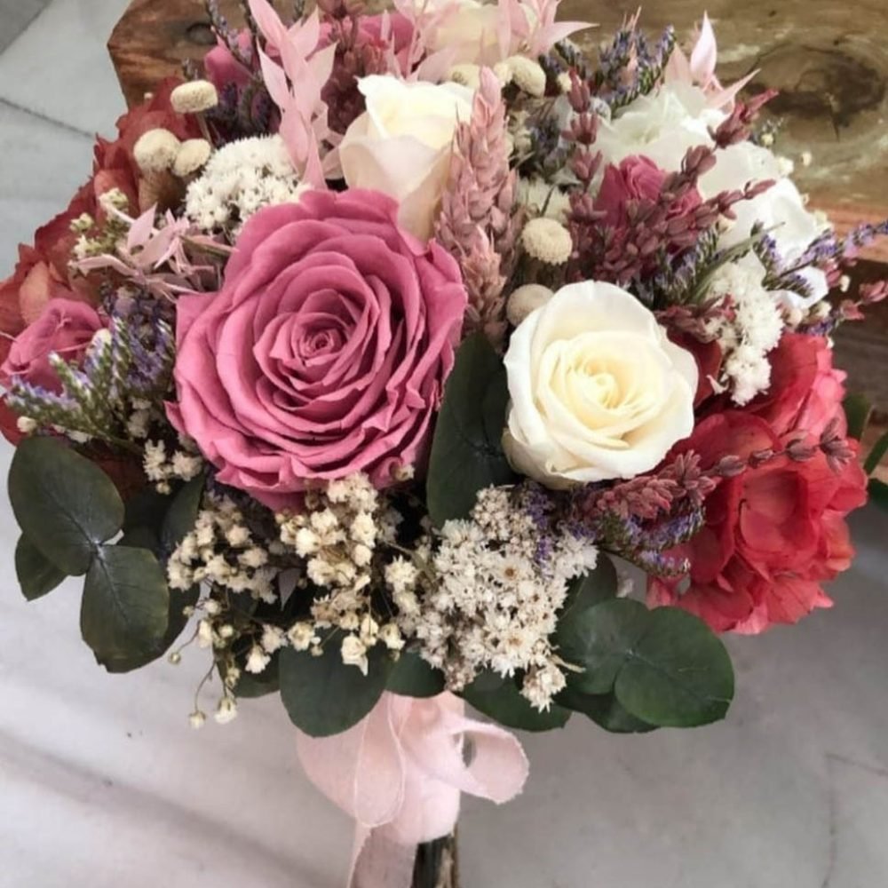 RAMO DE FLORES PRESERVADAS